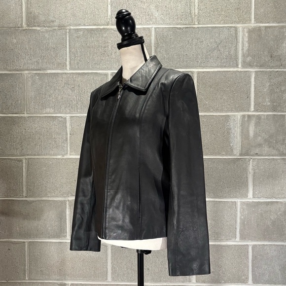 Women’s leather jacket. - Picture 4 of 12
